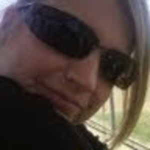 Meet your Posher, Connie